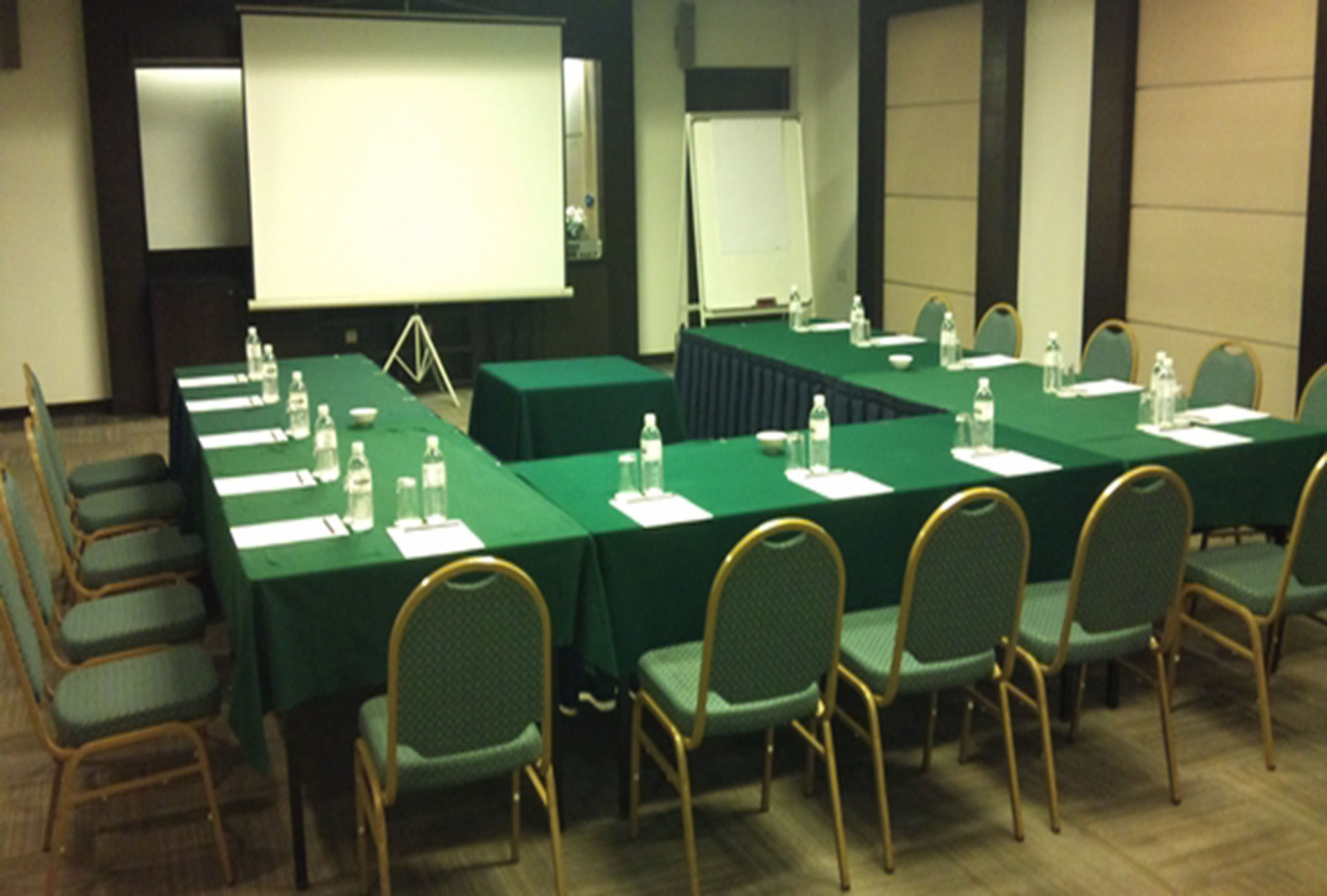 Espira Sri Petaling Hotel Kuala Lumpur Eksteriør billede